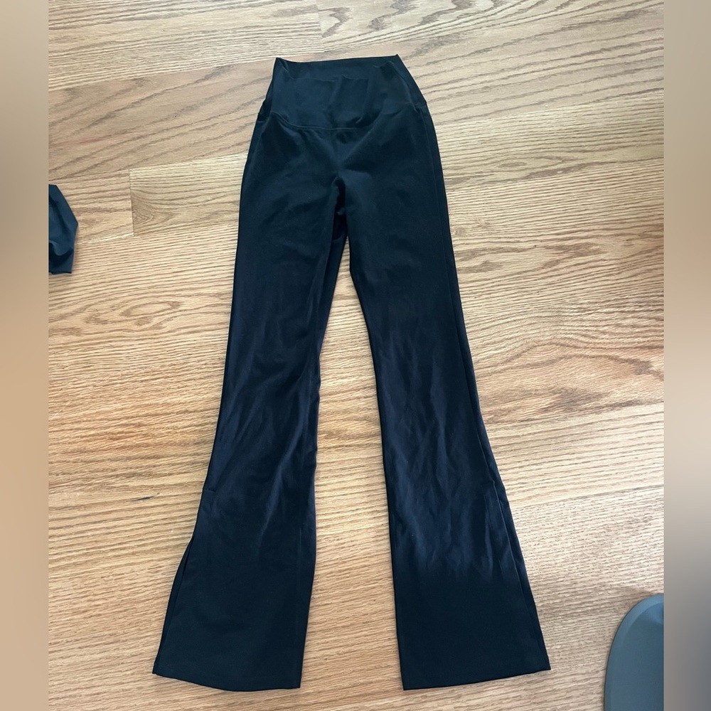 yogalicious flare leggings with slit